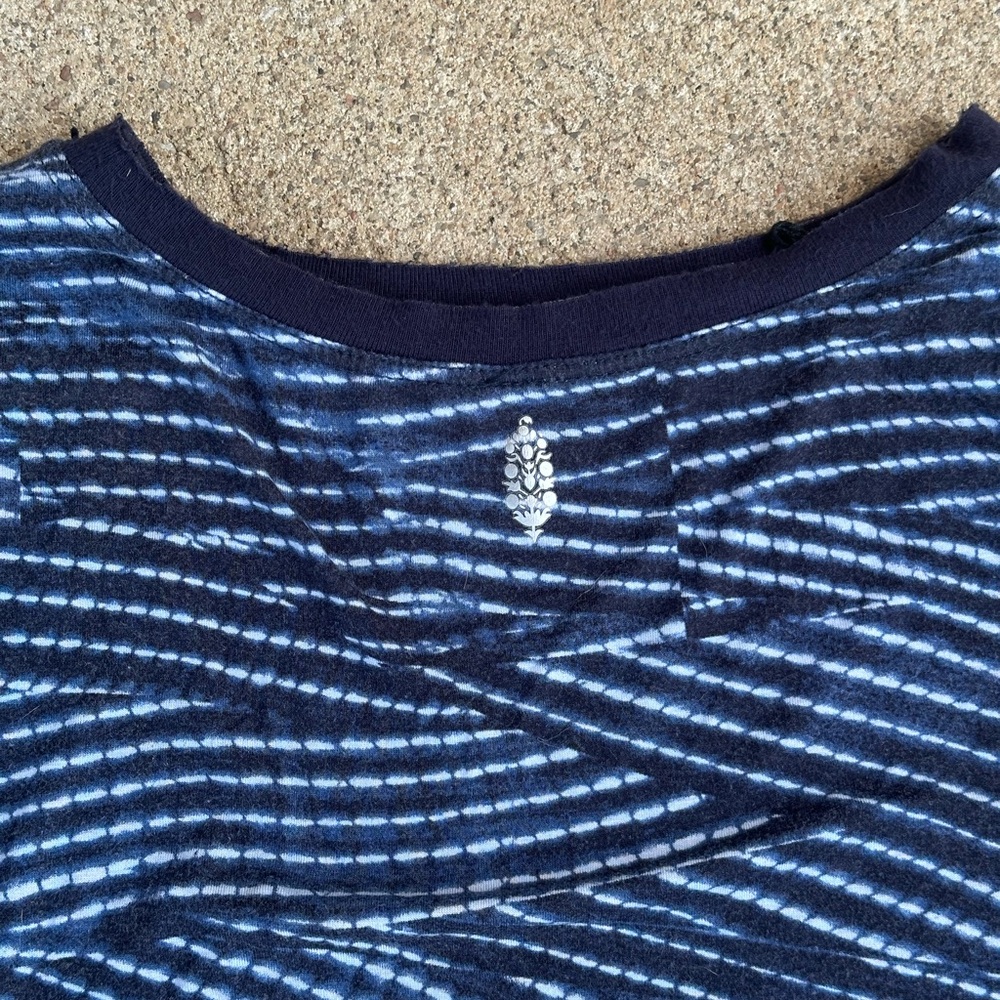 Free People Movement Best Life Layering Tee Navy and white Size Medium - Picture 9 of 10